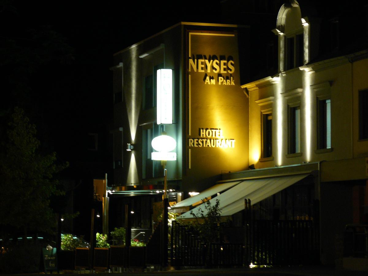 Hotel-Restaurant Neyses Am Park Kordel Exterior foto